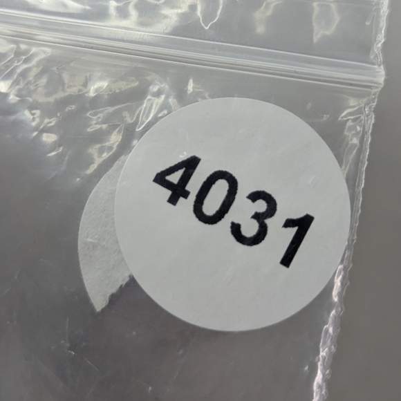 Chicos Shirt Women XL 3 Pink White Paisley Non Iron Wrinkle Button Up Back - Picture 12 of 12